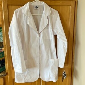 NWT women’s ADAR Universal Lab Consultation Coat - medium